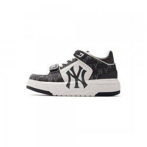 MLB CHUNKY Liner Mid Denim New York Yankees Chunky Liner | SJ73-C5VO