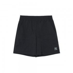 MLB Varsity Basic 7.5In Nylon Woven Shorts(Set) New York Yankees Training Pants | GR94-S9UF