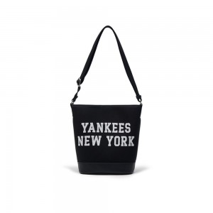 MLB Varsity Jacquard Canvas Bucket Bag New York Yankees Cross Bags | BF46-K5YM