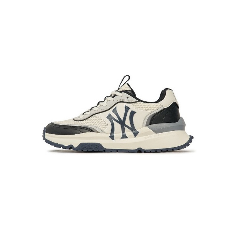 MLB CHUNKY Runner New York Yankees Sneakers | WH19-D6PG