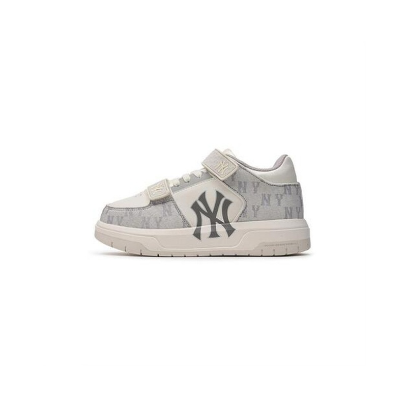 MLB Chunky Liner Mid Denim Monogram Junior New York Yankees Sneakers | BW87-Z7GQ