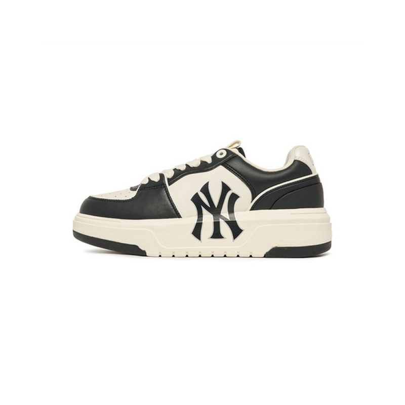 MLB Chunky Liner New York Yankees Sneakers | US42-D1ZY