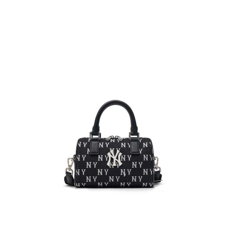 MLB Classic MONOGRAM Jacquard Small Boston Bag New York Yankees Tote Bags | PH43-Q5NI