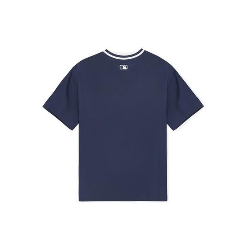 MLB Varsity Woven V-Neck T-Shirt New York Yankees T-Shirts | XF02-J8SA