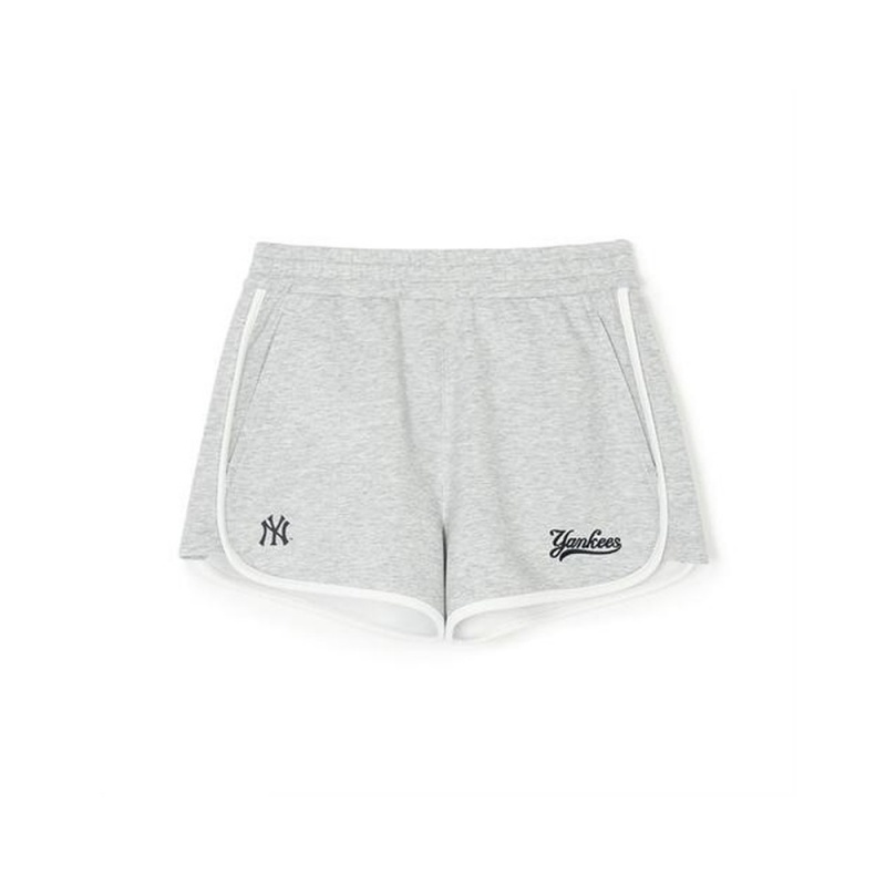 MLB [WMS] Varsity Dolphin Shorts New York Yankees Shorts | GS00-E8BQ